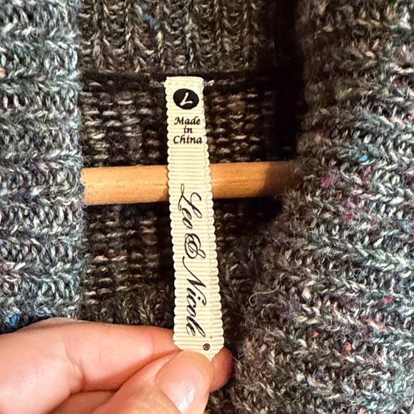 Leo & Nicole Green Multicolor Turtleneck Sweater - Picture 2 of 10